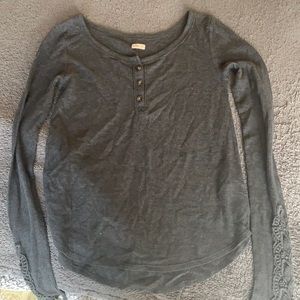 Long sleeve Hollister shirt